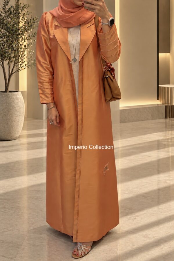Model: Dreamy orange